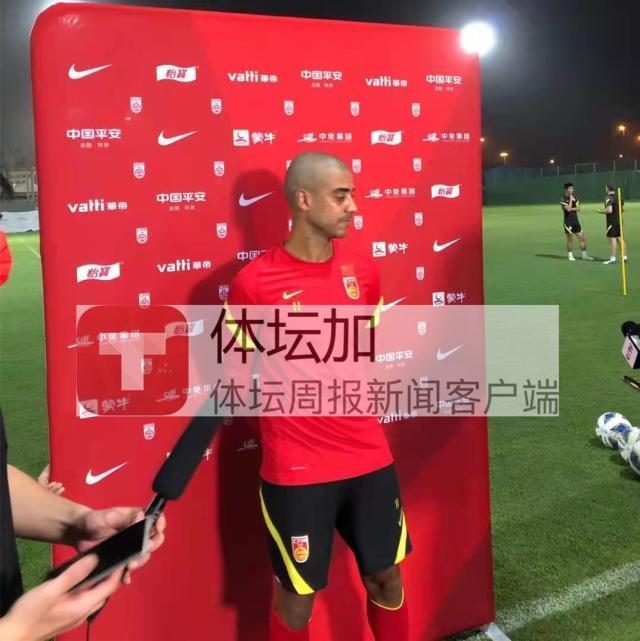 ​阿兰：自己给自己剃光头 打越南期待能有出场机会